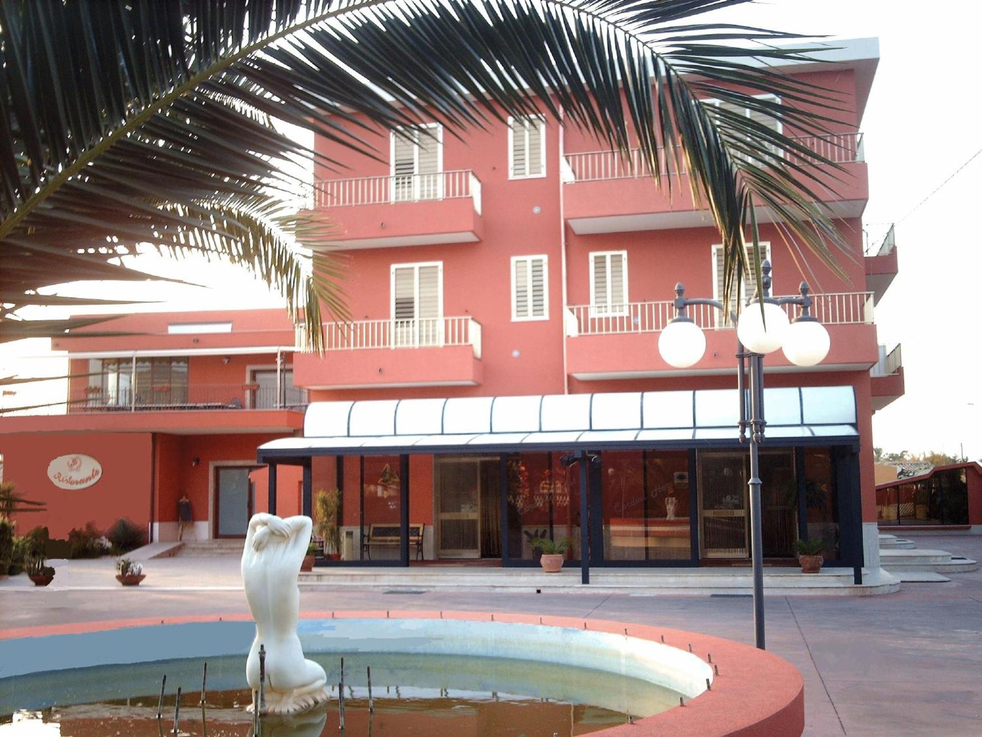 Hotel Ristorante Cordial Comiso Εξωτερικό φωτογραφία