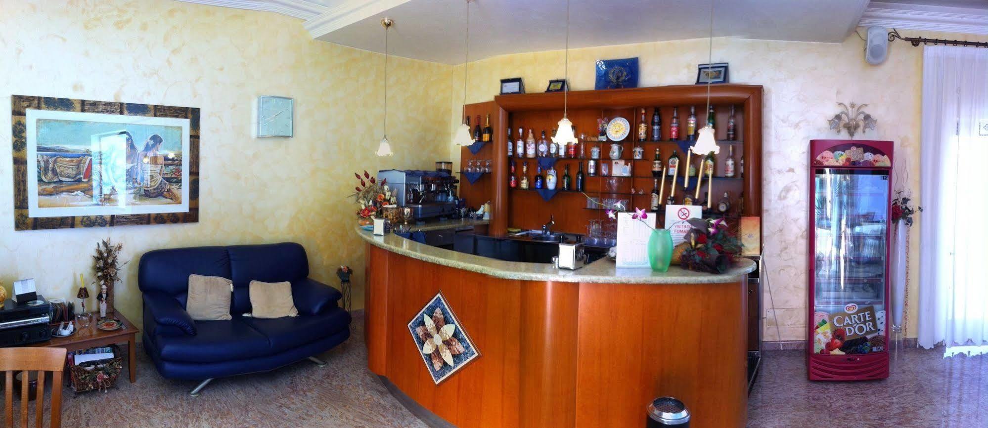 Hotel Ristorante Cordial Comiso Εξωτερικό φωτογραφία