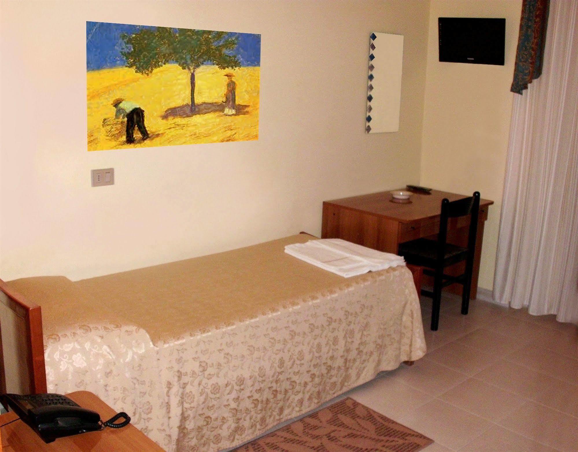 Hotel Ristorante Cordial Comiso Εξωτερικό φωτογραφία